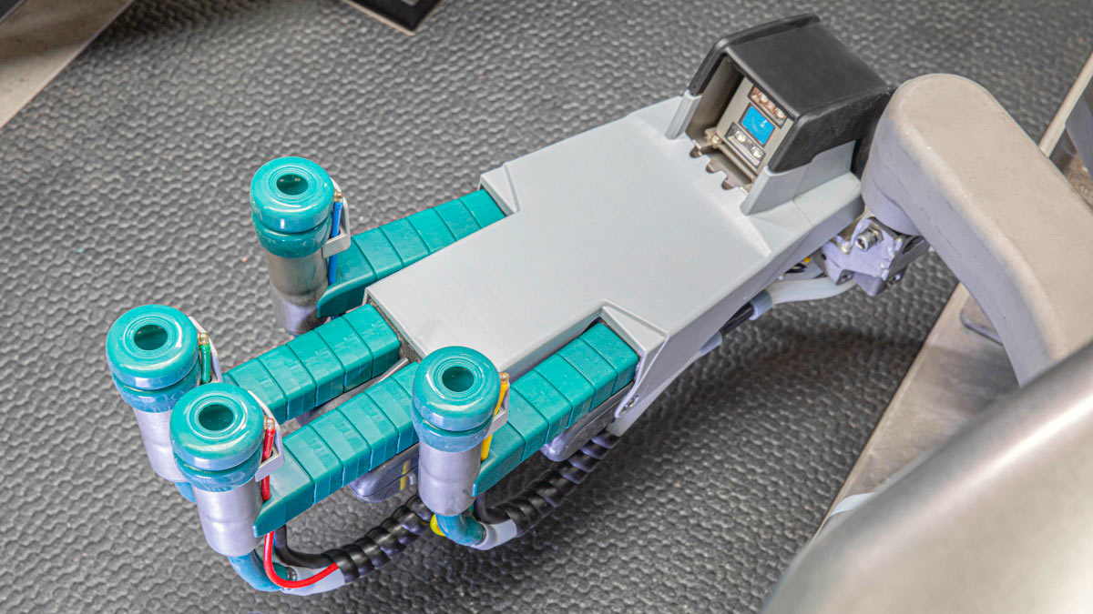 Роботизированная доильная система GEA DairyRobot R9500